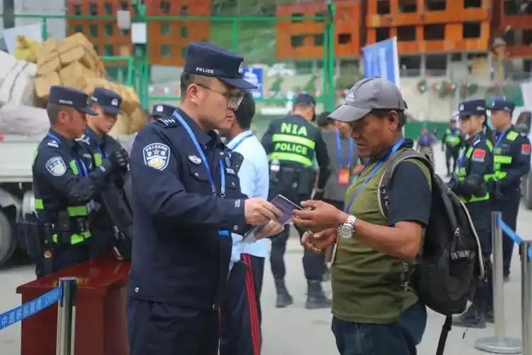 为你喜欢的照片打call!