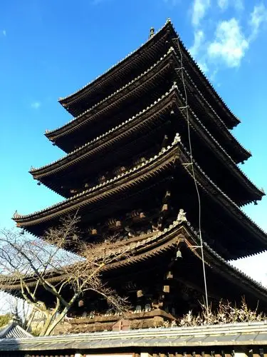 2023法观寺 八坂之塔游玩攻略,.因为三重塔的外观非常鲜艳.