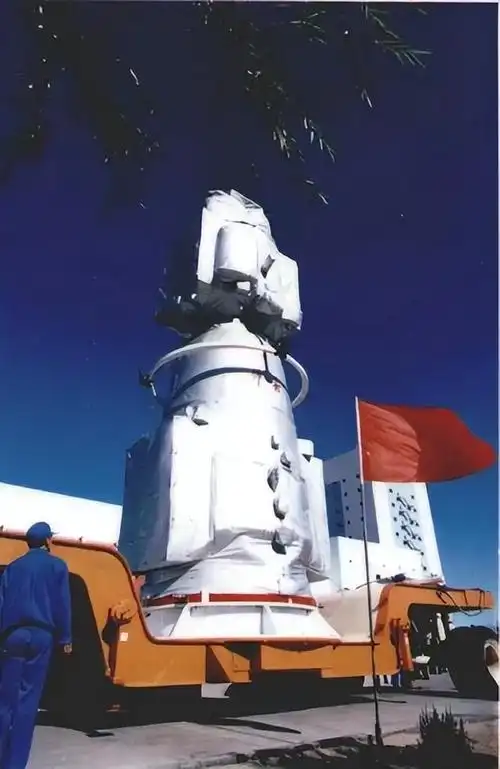 神舟六号发射时间,神州六号飞船(详解神舟系列飞船 上篇>)