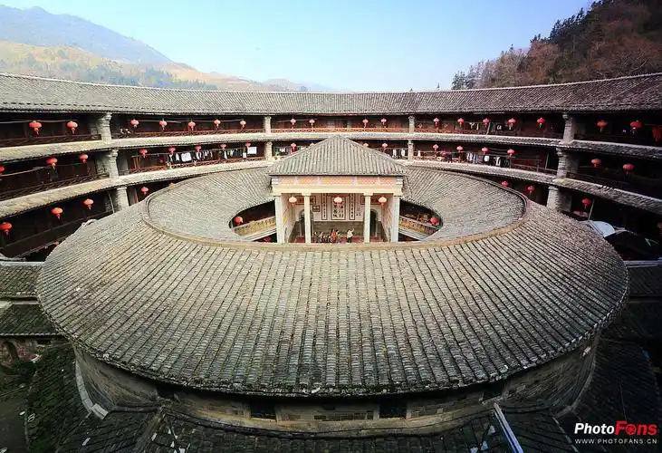 中式建筑美学:民居,一年四时,闻花香,看美景,最是人间烟火味