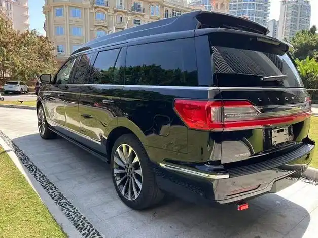 2023款林肯领袖一号加长版5.98米天津港口现车报价220万落地价