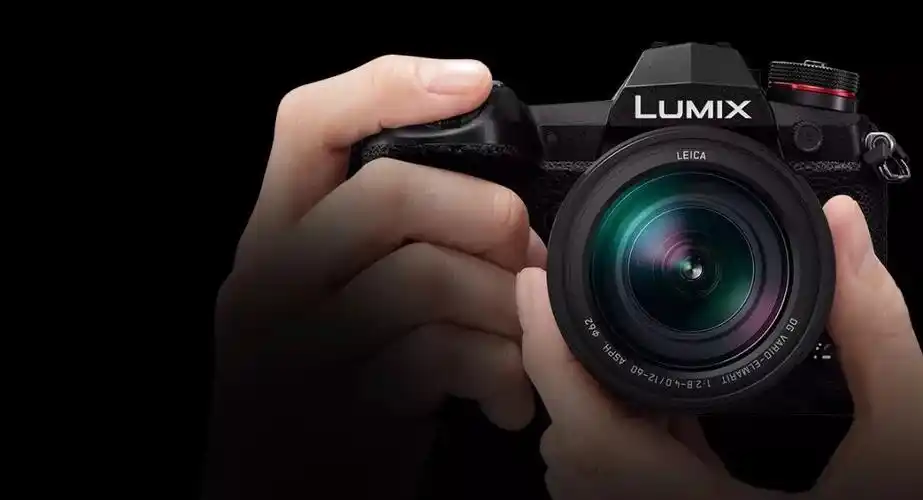 "称霸朋友圈"就够了?关于拍照手机和相机的再研究