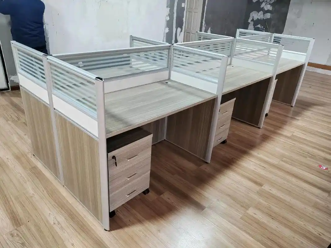 职员办公桌椅组合简约现代双四人工位员工桌 - 抖音