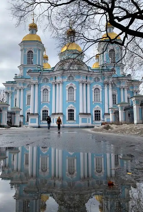 尼古拉教堂太美,留个影!