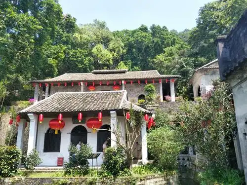 素有岭南第一庄一一陆川谢鲁山庄