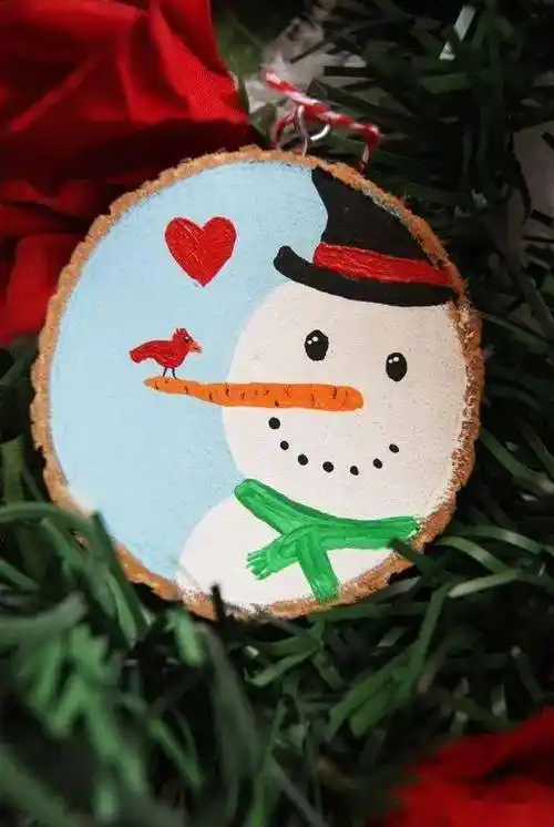 创意彩绘圆木片增添一份自然美