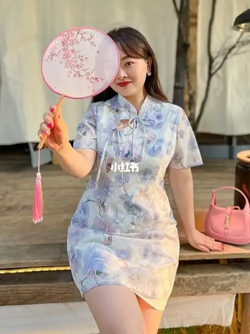 160138斤实胖穿搭东方佳人旗袍裙