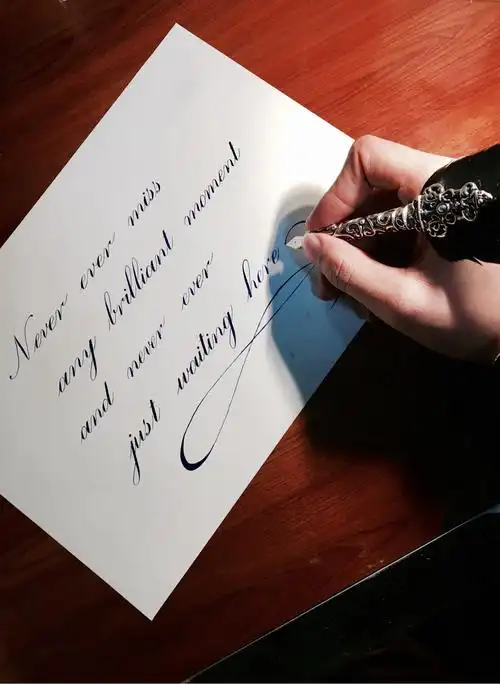 写一手漂亮的英语花体字是种怎么样的体验