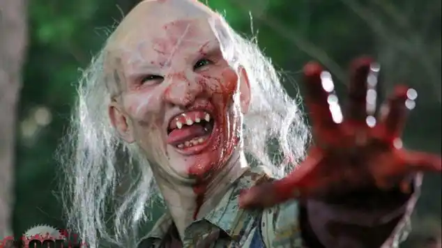 夜晚三点半5分钟带你看完美国恐怖电影致命弯道