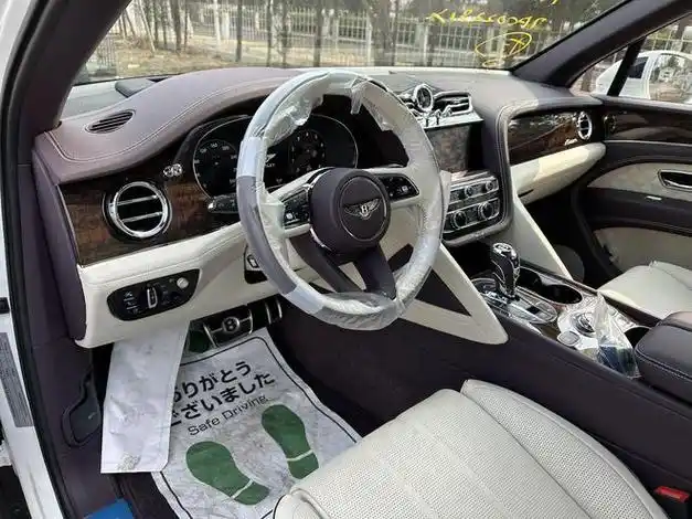 全新一代宾利添越雅度版奢华至臻|轮毂|内饰|座椅|新车_网易汽车