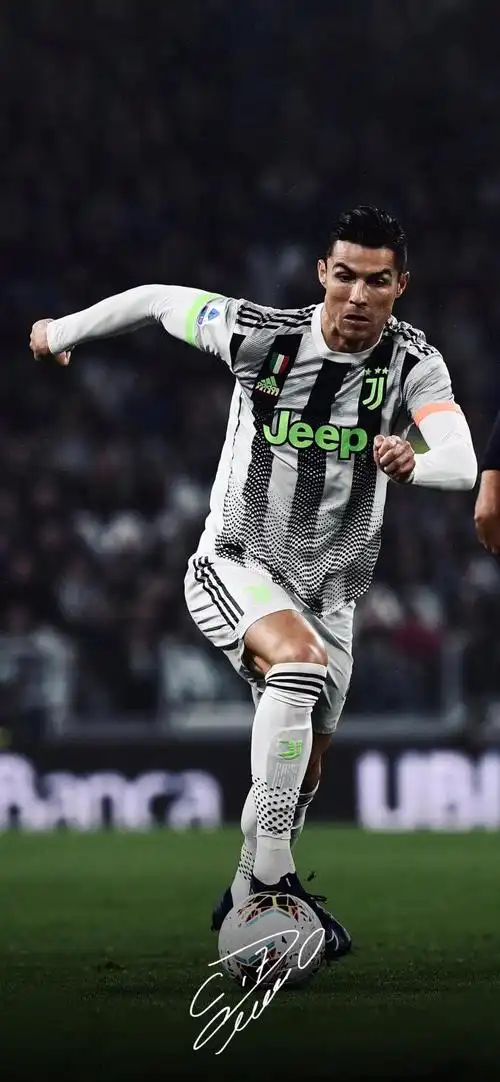【每日足球帅图】c罗手机壁纸精选尤文篇15