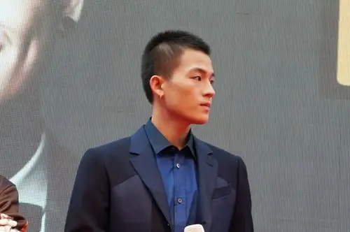 欧豪 写真画册《闪耀》江苏签唱会 无锡宜兴… - 堆糖,美图壁纸兴趣