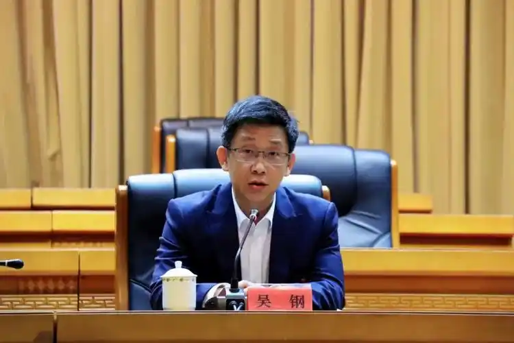 永泰县召开政法队伍教育整顿专题党课暨廉政警示教育会议