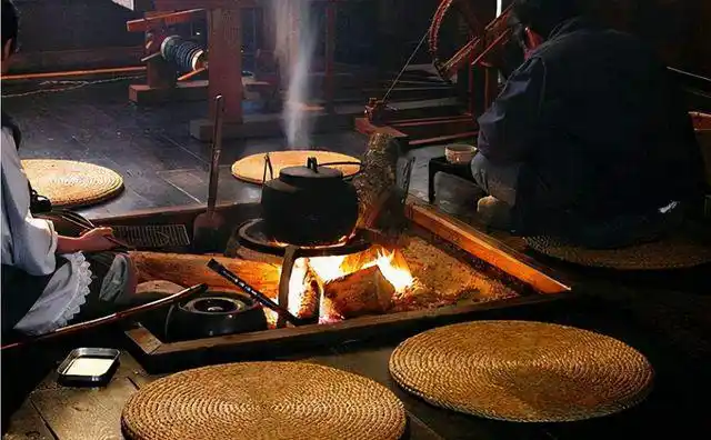 御寒进阶版:特制的取暖家具及房间