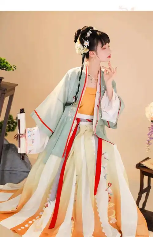 灵椿雨原创宋制汉服女中国风改良四件套古装女仙气飘逸日常款