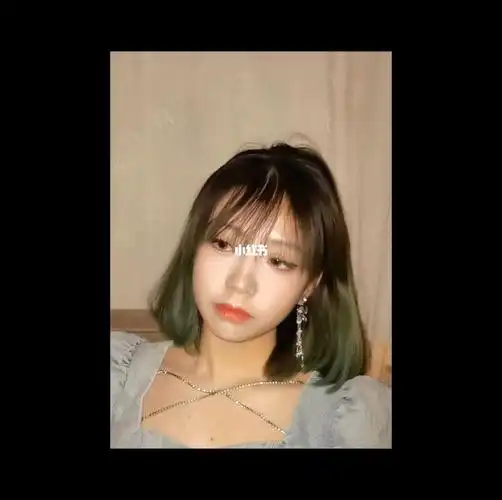 小说女主脸  灵感来源于万小七