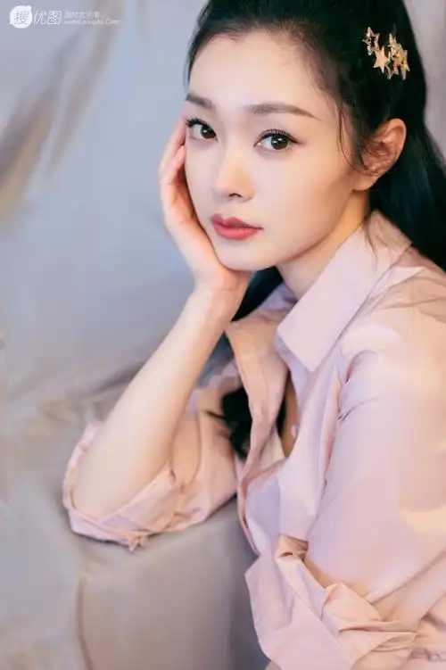 甜美的范若若庆余年见面会宋轶超美连衣裙写真照片宋轶女演员大陆明星