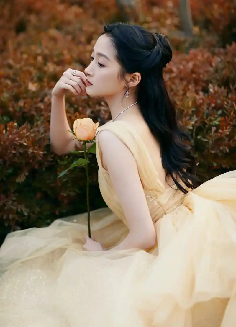 关晓彤写真集女神手机壁纸2023