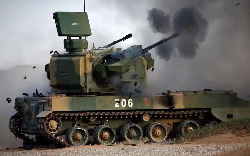 中国这款装甲战车有多猛开火一分钟要100万让西方战机躲着走