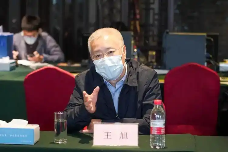 朝阳区委副书记王旭到来广营调研指导集中观察点工作慰问一线工作人员