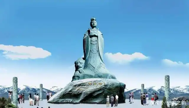 西王母最初形象是半人半兽,又是怎样变成雍容华贵的美貌仙人?