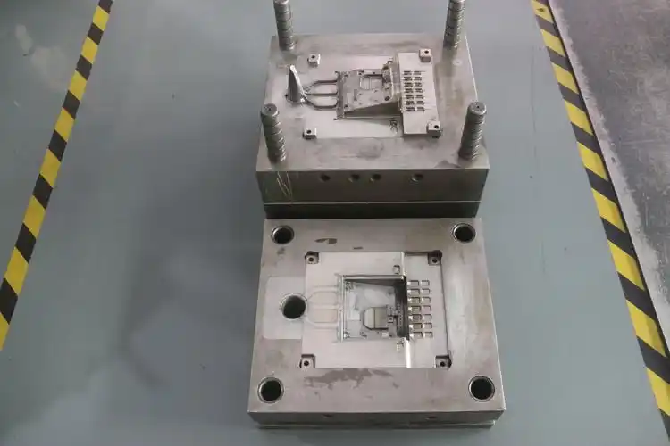 会议话筒底座压铸模具-锌合金压铸-誉格压铸