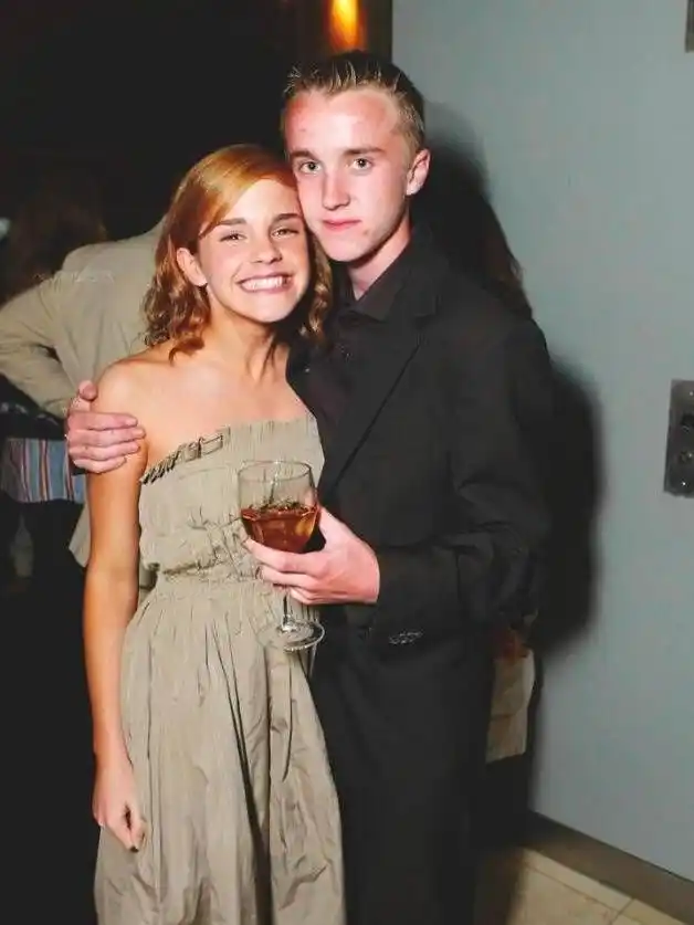 《哈利波特》播出10年,才发现赫敏真正爱的是他