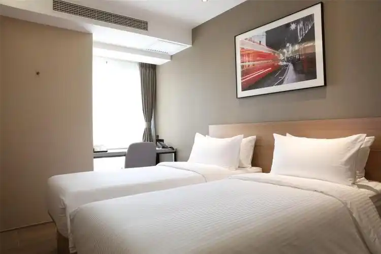 红茶馆酒店(广州番禺店)