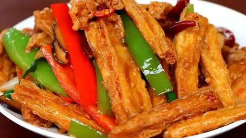 4家常炖腐竹:色香味俱全,清淡爽口,营养又美味,老少皆宜,令人回味无穷