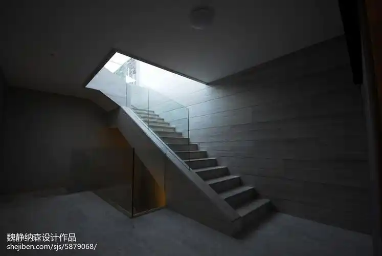 混搭风格地下室楼梯设计