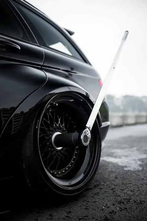 奔驰c旅爆改黑武士