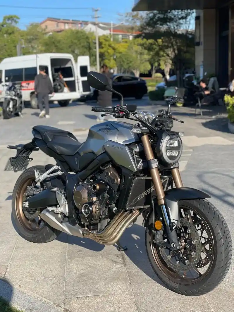 2021本田cb650r