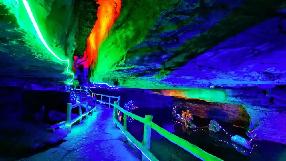 临沂萤火虫水洞