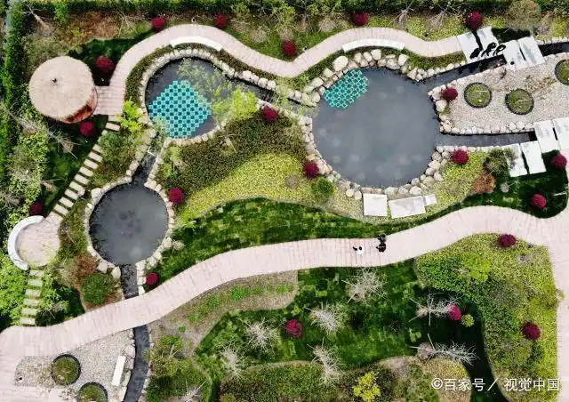 浙江杭州:乡村污水设施变身净水公园,吸引村民游览!