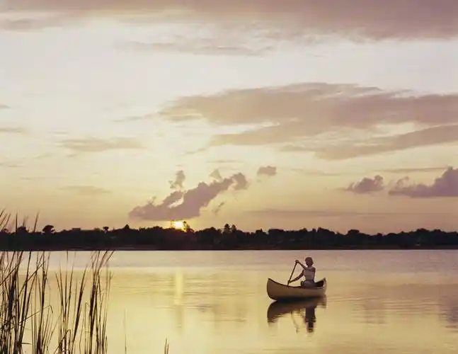 划船,西方人,成年人,一个人,横图,室外,留白,日落,船,日光,欧洲,欧洲