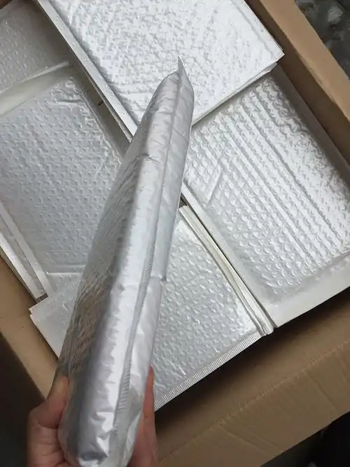包邮 快递包装袋 打包袋 珠光膜气泡袋 气泡信封袋 服装气泡袋