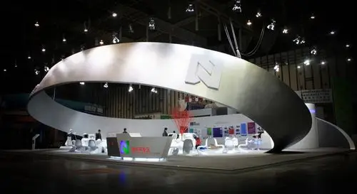 上海展台设计艺术的强调对比与侧重调和