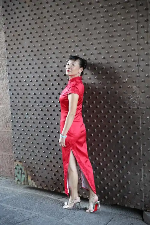 古城旗袍 - 美篇