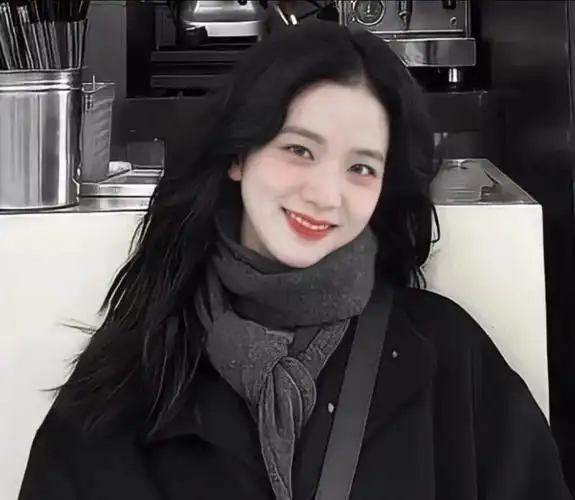 金智秀神仙头像真的超美的