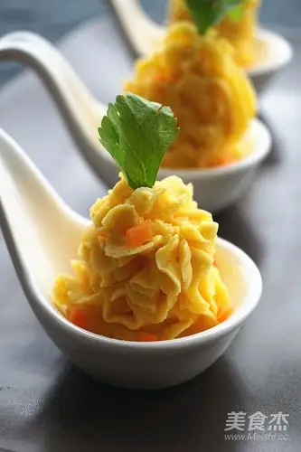 蛋黄土豆泥厨房大图模式 - 美食杰移动版