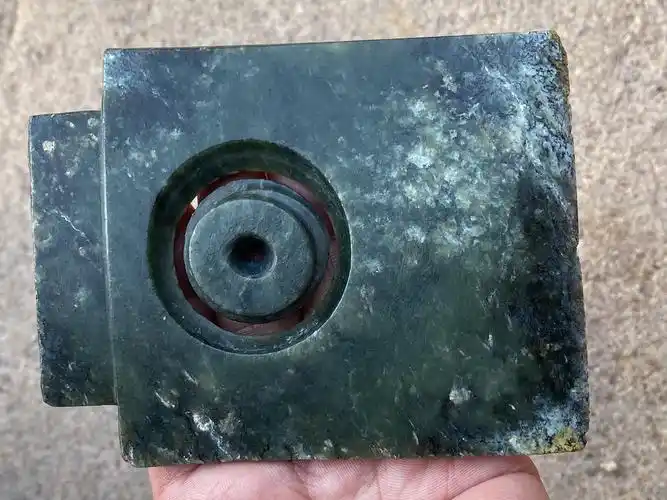 孤竹国 — 玉钺