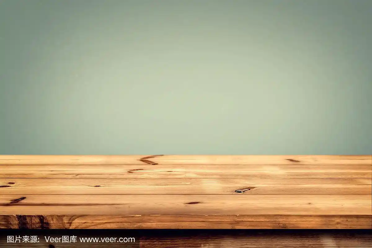 木头桌面上的复古背景