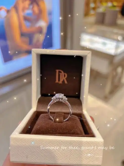 dr钻戒星空求婚钻戒好美
