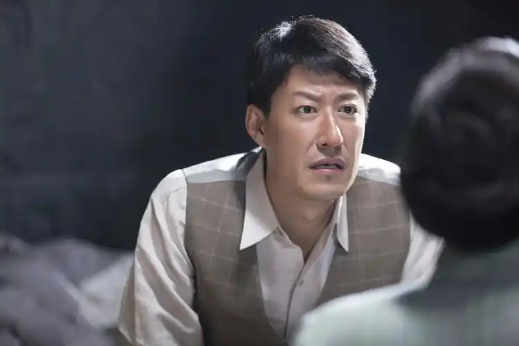 《东四牌楼东》持续热拍 于震夫妻档合作引关注