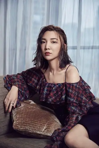 高隽雅现身发布会酷感有型 霸气炫舞pk3unshine