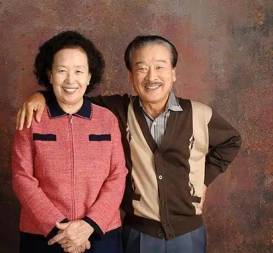 爷爷"李顺载被爆欺压员工,好朋友称:第一次看见他哭_金某_工作_妻子