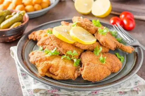 德式炸猪排   stock.tuchong.com