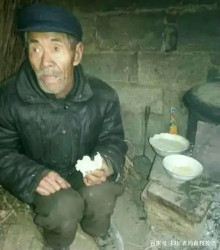 晚年无处安放的农村孤寡老人,路在何方?现况令人心痛