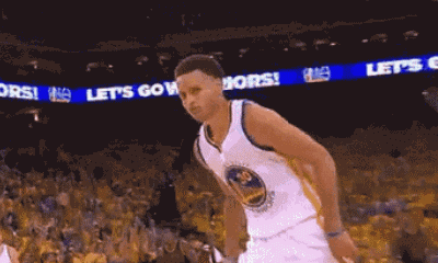 篮球运动员的搞笑动图表情包,很阳光,身心很健康