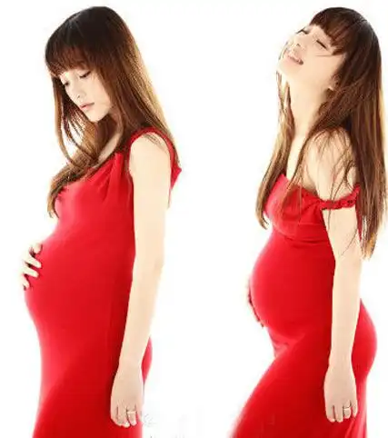 【图】李小璐怀孕照大肚照性感 七夕与奶爸秀恩爱发狗粮